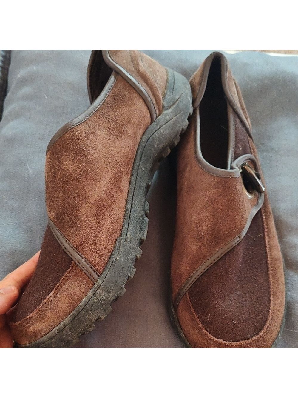 Lands' End Women's Brown Suede Flats - Picture 5 of 8